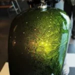 Réservoir de moto tout en peinture avec un effet cristal et alu brossé