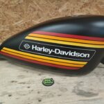 Peinture mat dégradé de rouge orange et jaune Harley Davidson