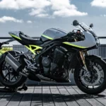 prépa Triumph Speed Triple 1200 RR - aux couleurs « Moto2 »