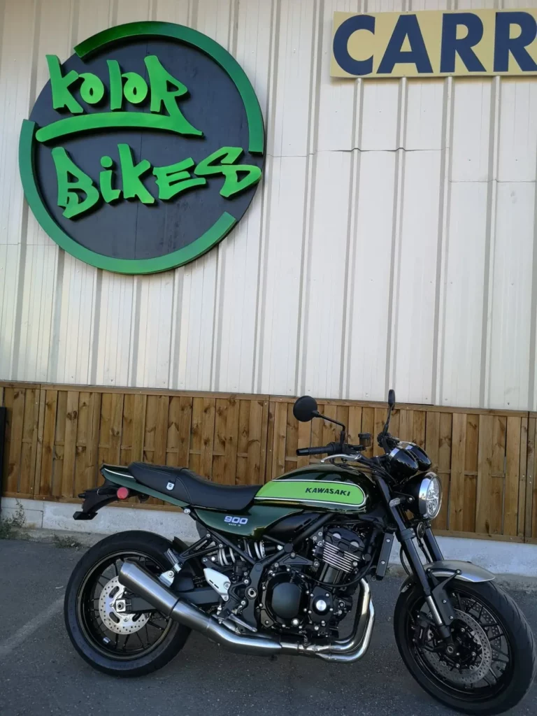 Peinture réalisée pour Kawasaki Louit moto à Mérignac