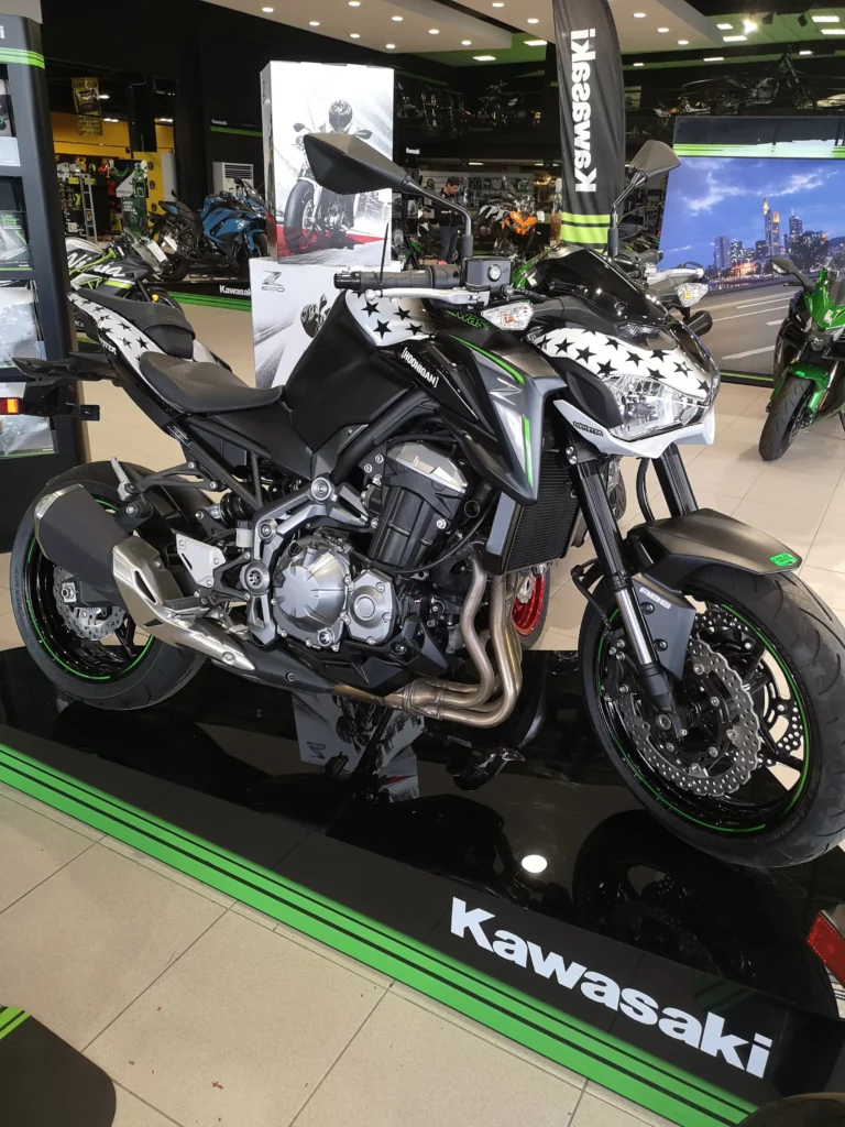 Peinture personnalisée Kawasaki Ken block pour Kawasaki Louit moto à Mérignac